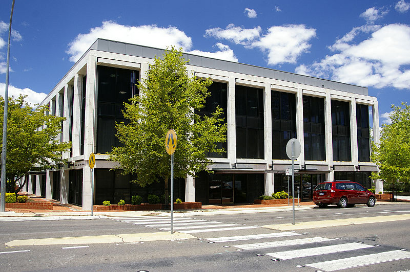 800px Reserve Bank of Australia   Canberra