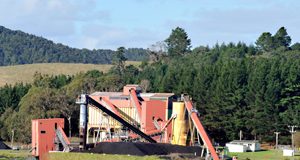 Solid Energy to close Huntly East coal mine
