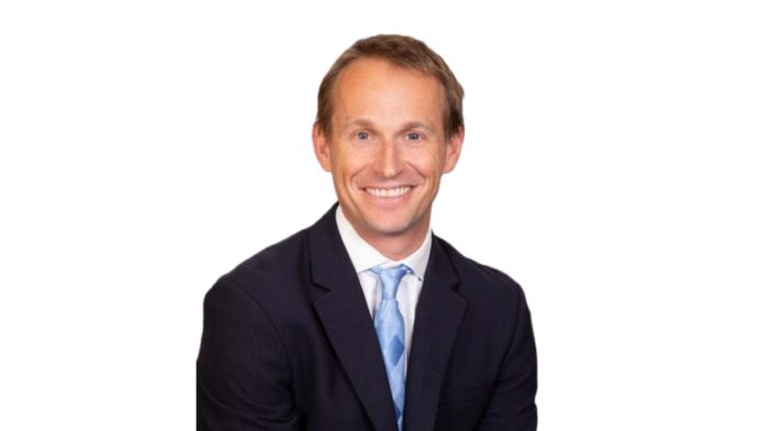 team-–880px-0007Craig-Francis-380x557 (1)